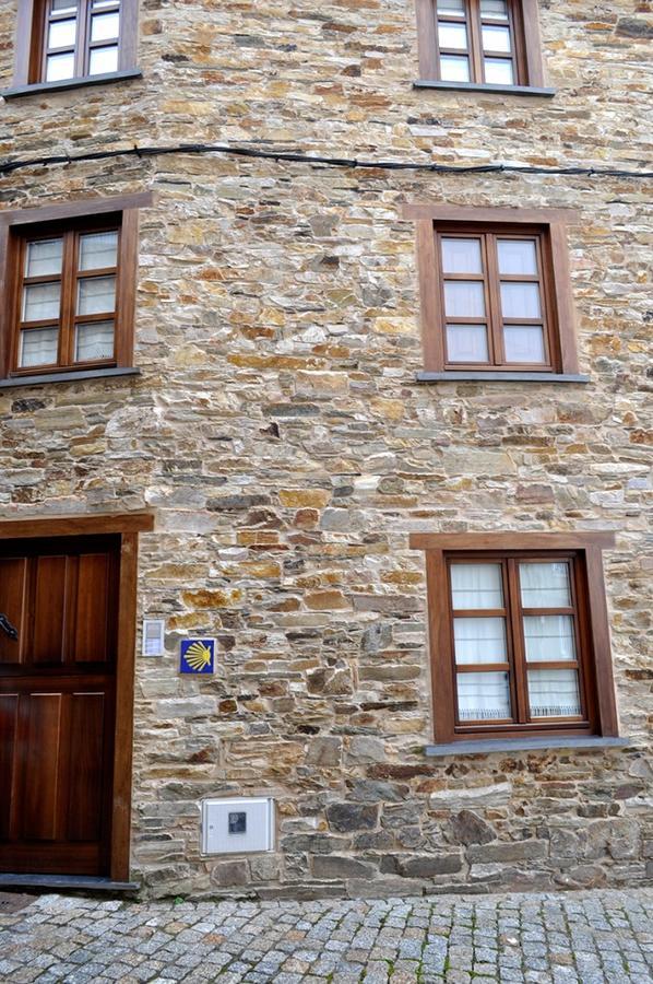 Cantabrico Fonsagrada Hotel A Fonsagrada Bagian luar foto